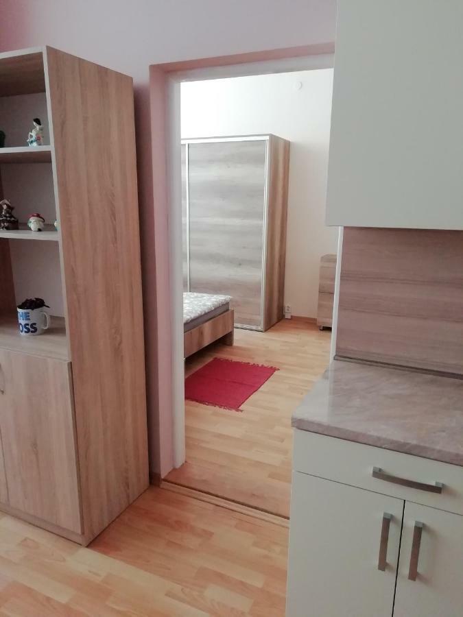 Apartman Lux Prešov Exterior foto