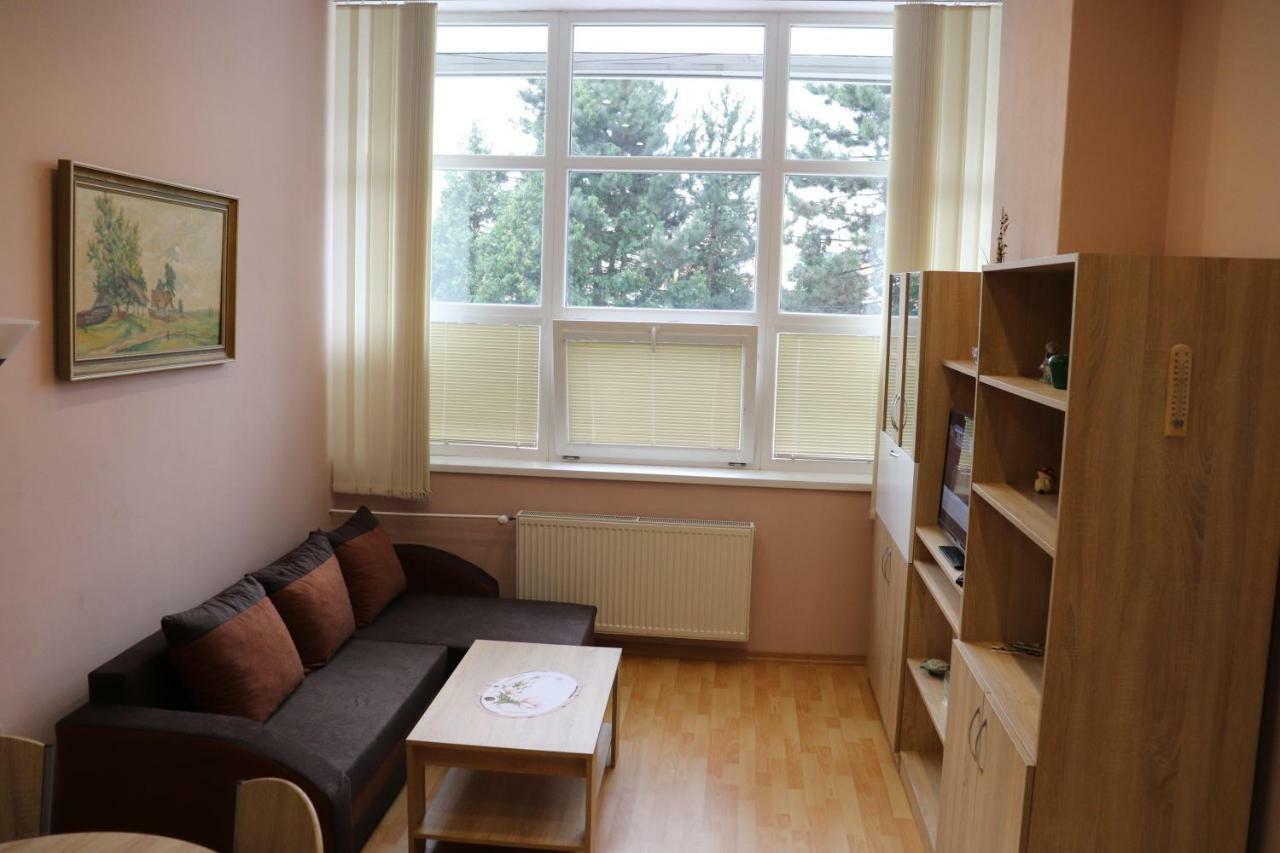 Apartman Lux Prešov Exterior foto
